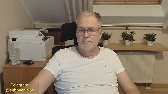 subbear1968 Шоу с уебкамера