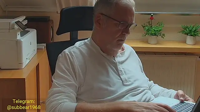 subbear1968 webcam show