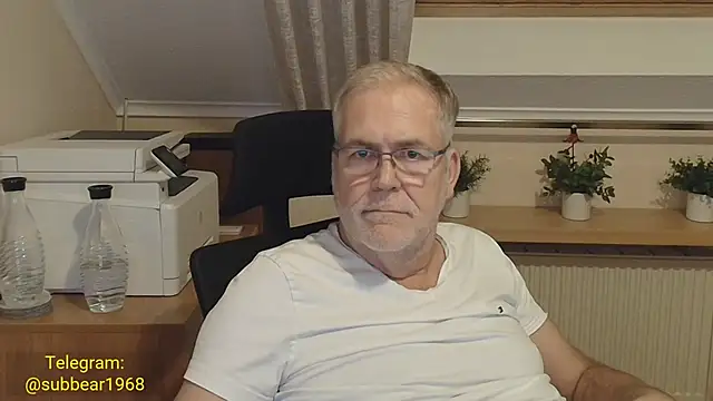 Chat +18 de subbear1968 ao vivo