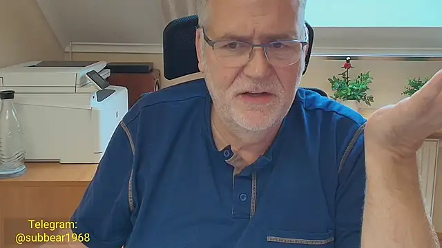 subbear1968 Show Webcam