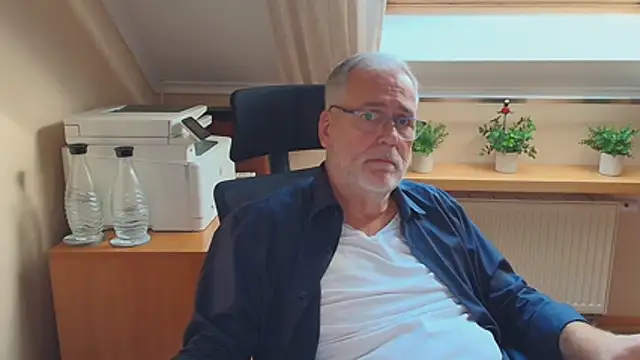 subbear1968 Adlı Modelin Web Kamerası Şovu