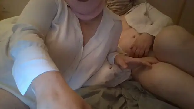 FolcheBoobs Webcam show