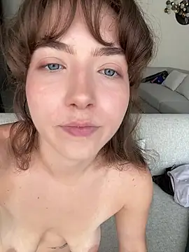 Sarahhh_xxx Pertunjukan Webcam