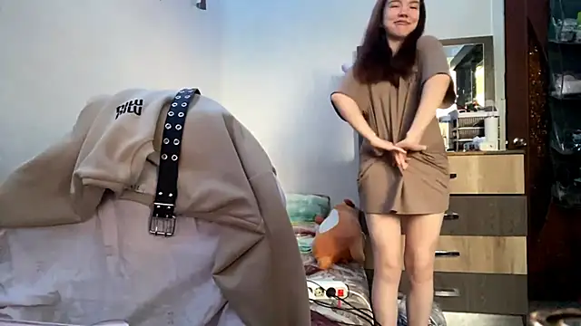 FewerCadre Webcamshow