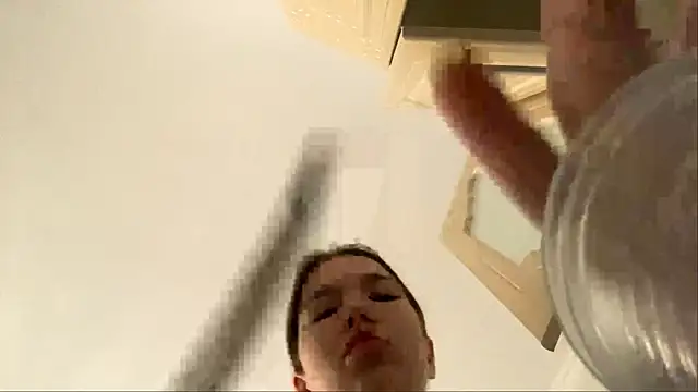 FewerCadre – Live XXX-chat