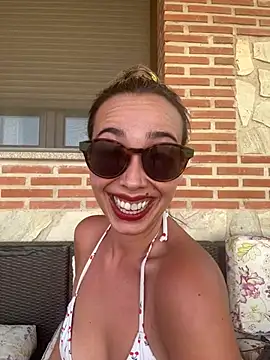 space_couple's Webcam Show