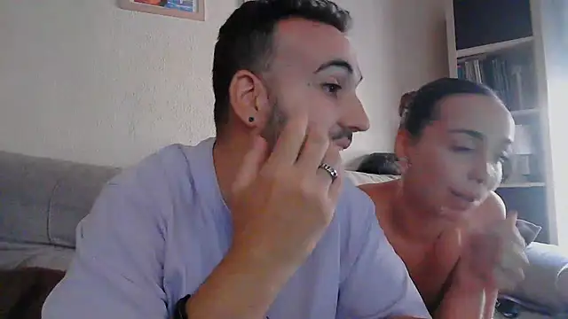 space_couple webcam show