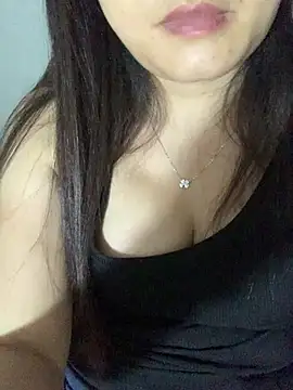 XXX chat uživo modela dgggg12345