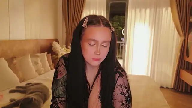UR_MADDY_ONLINE Chat XXX live