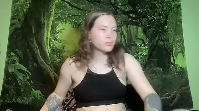 mo0ngoddess' Webcam Show
