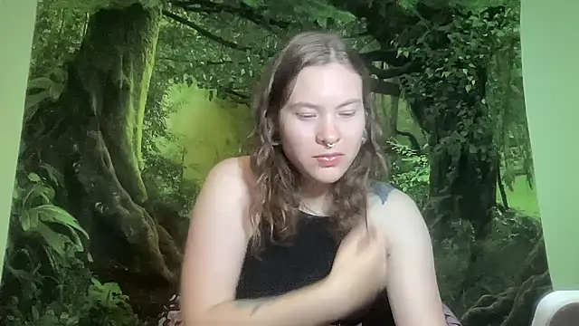 mo0ngoddess Show in webcam
