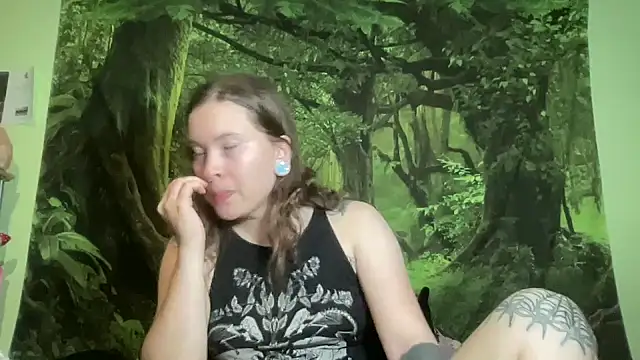 Wood_Elf's Live XXX Chat