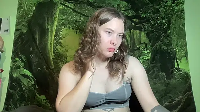 Wood_Elf Show in webcam