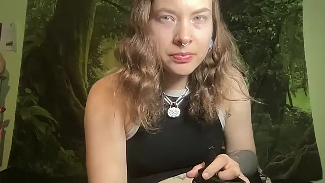Wood_Elf's Live XXX Chat