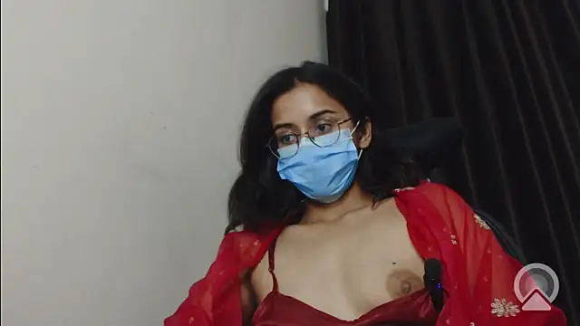Hot_Niya2's Webcam Show