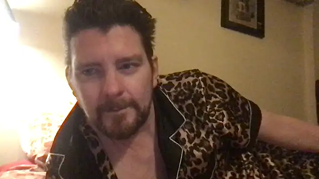Missunderstood82 Show in webcam