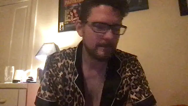 Missunderstood82 webcam show