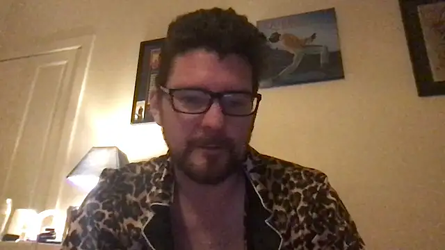 Missunderstood82 Show in webcam