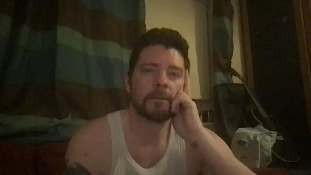 Missunderstood82 webcam show