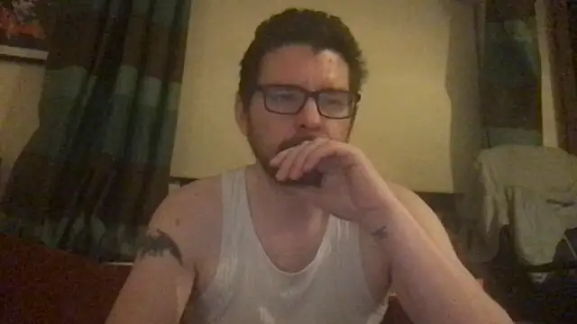 Missunderstood82 webcam show