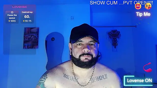 perverseveteranmanxxx 网络视讯表演