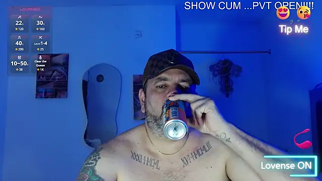 perverseveteranmanxxx 网络视讯表演