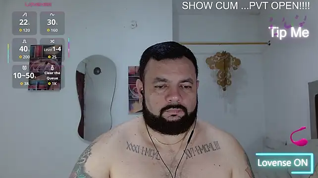 perverseveteranmanxxx's Webcam Show