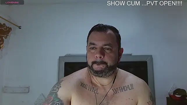 perverseveteranmanxxx webcam show