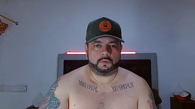 perverseveteranmanxxx webcam show