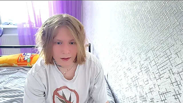 Hirtay Pertunjukan Webcam