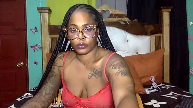 creamyamber's Webcam Show