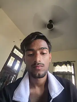 skinnybigdic Show in webcam