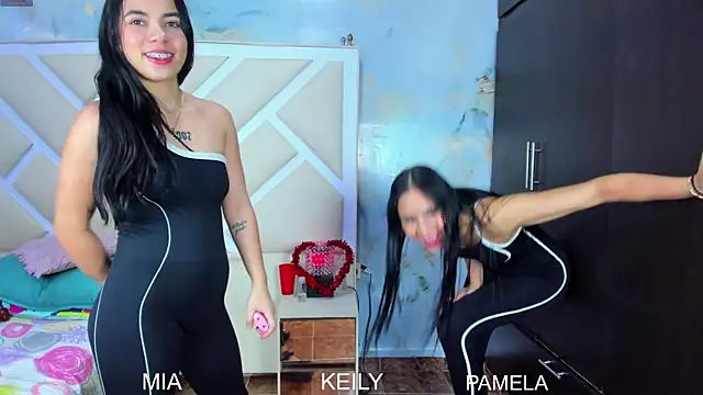 Three-Angels-Fantasy's Webcam Show