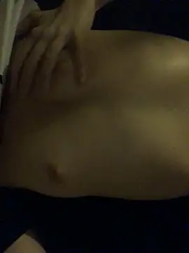 blubunny222's Webcam Show