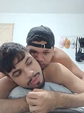 CarlosMenino24 Show in webcam