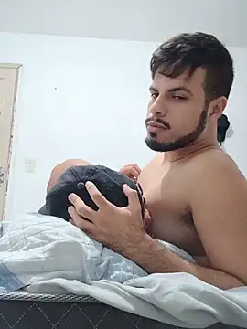 CarlosMenino24's Webcam Show