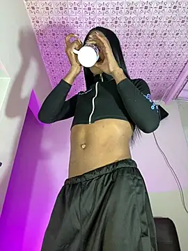 violeta_E_ Show in webcam