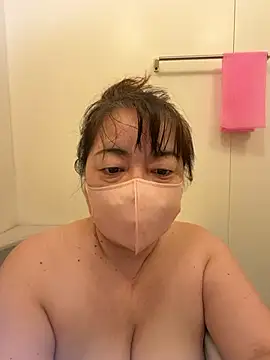 צ'אט XXX בשידור חי של koharu1212