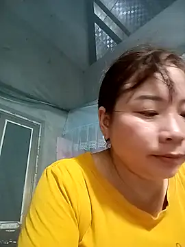 Cumhots111 Live XXX-Chat