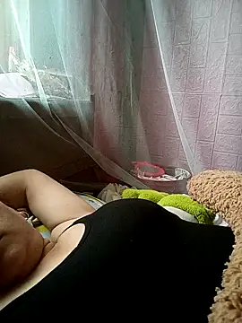 Cumhots111 Webcam-Show