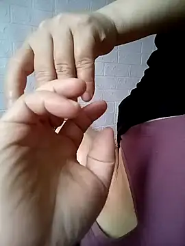 Cumhots111 라이브 XXX 채팅