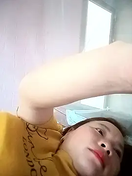 Cumhots111's Live XXX Chat
