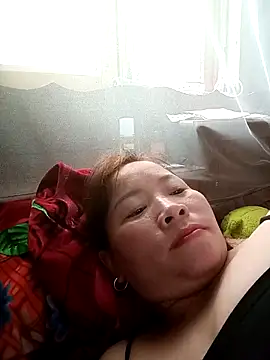 Cumhots111's Live XXX Chat
