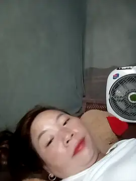 Živý XXX chat Cumhots111