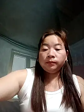 XXX chat uživo modela Cumhots111