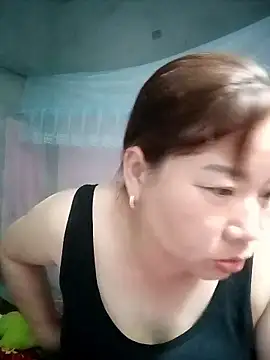 Chat +18 de Cumhots111 ao vivo