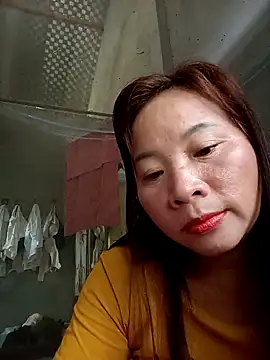 Cumhots111 网络视讯表演
