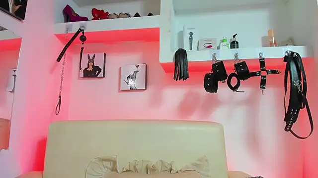 KyleDoom_ 在線直播表演