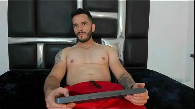 The_Rocck webcam show