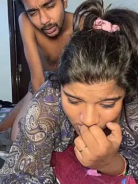 Kitttooo Show in webcam